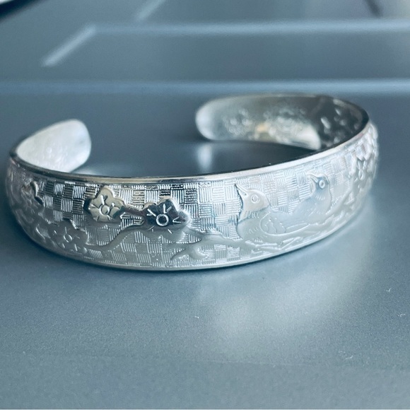 Vintage Birds Flowers Textured Sterling Silver Chinese Japanese Cuff Bra… - Picture 4 of 10